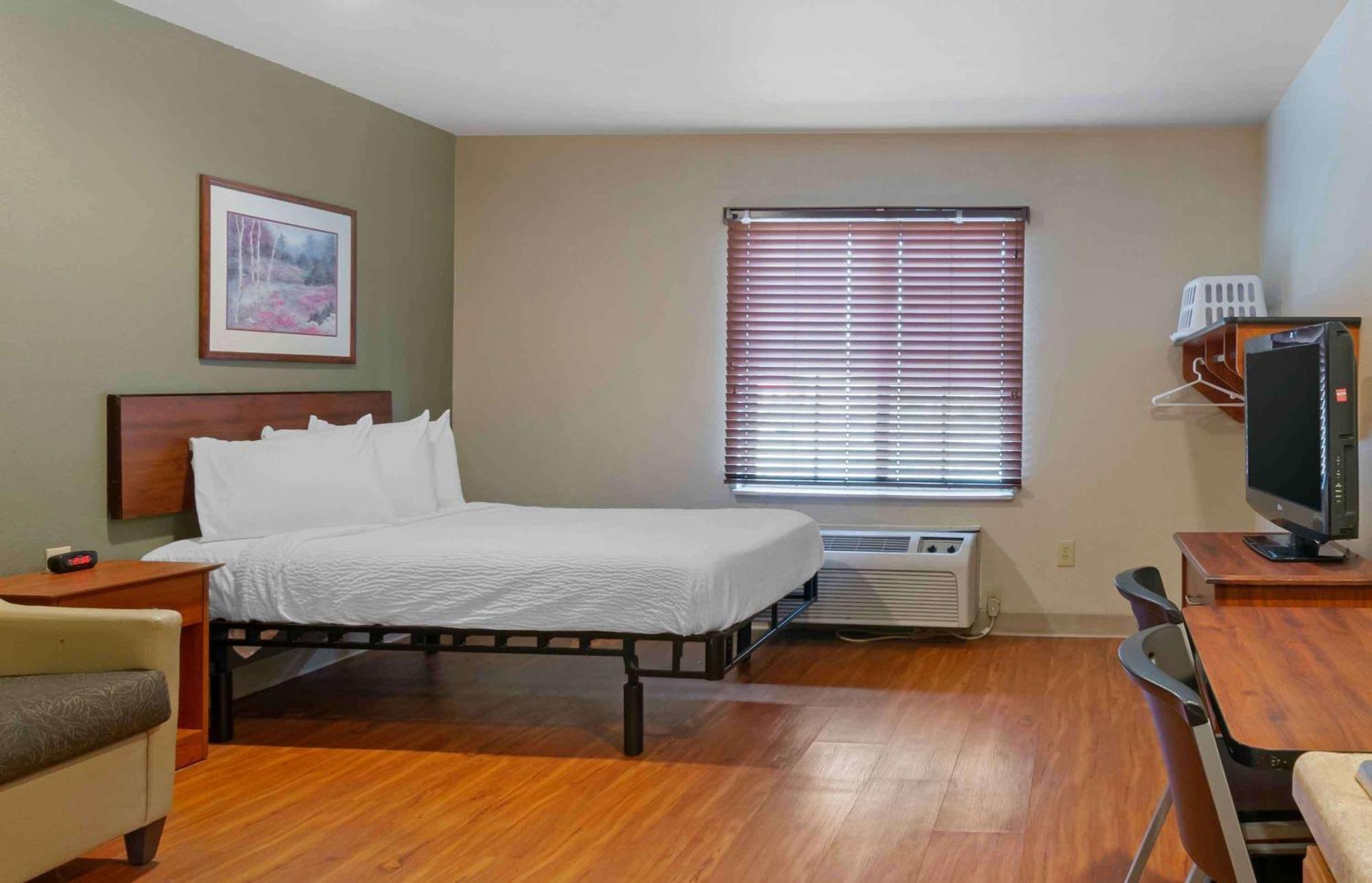 Extended Stay America Select Suites - Kansas City - South - I-49 Exteriér fotografie