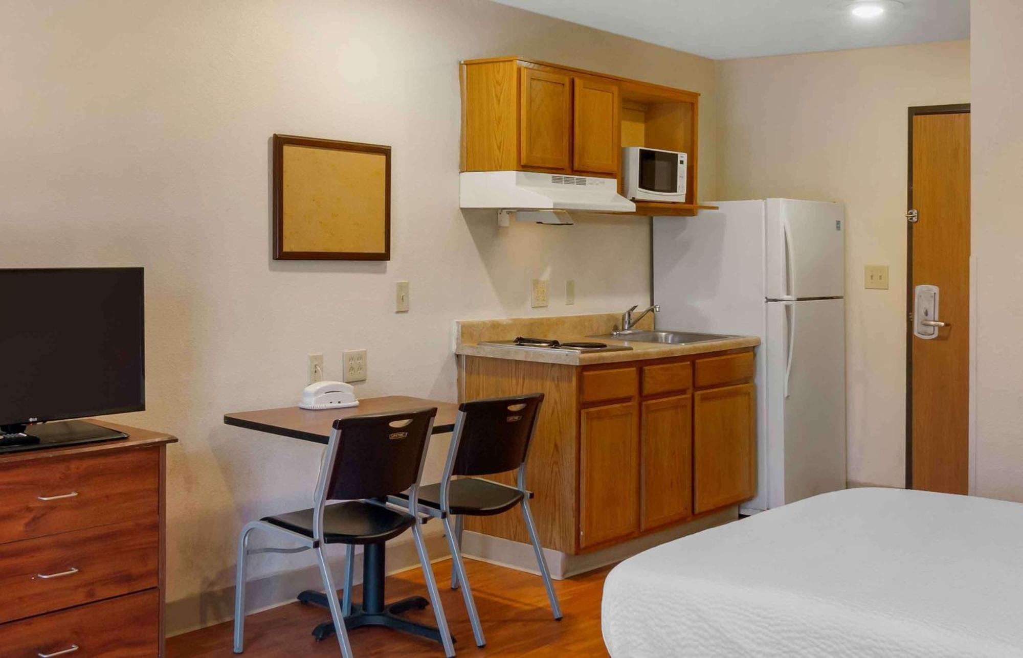Extended Stay America Select Suites - Kansas City - South - I-49 Exteriér fotografie
